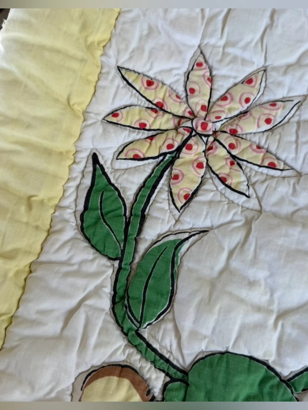 VTG Mid Century Animal Crib Blanket Puppy Kitty Bunny Flower Yellow Cutter 38x44